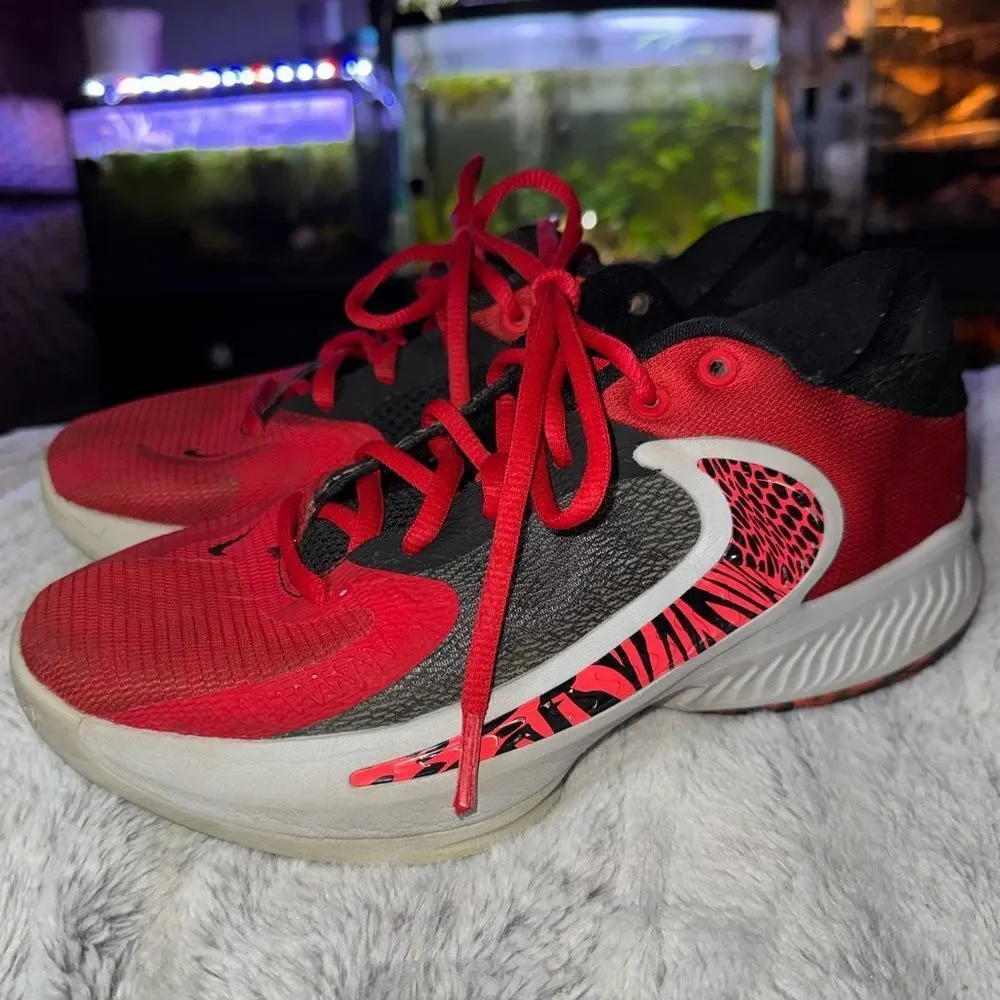 Nike Zoom Freak 4 